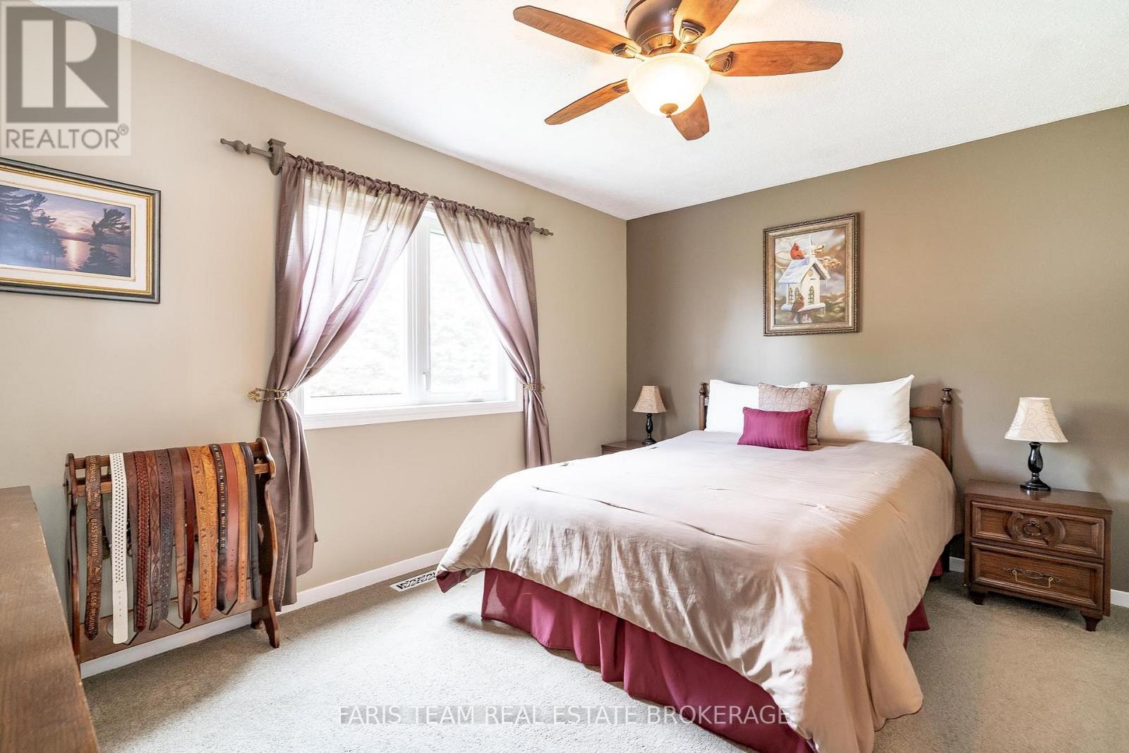 856 Church Drive, Innisfil, Ontario  L0L 1K0 - Photo 10 - N12902376