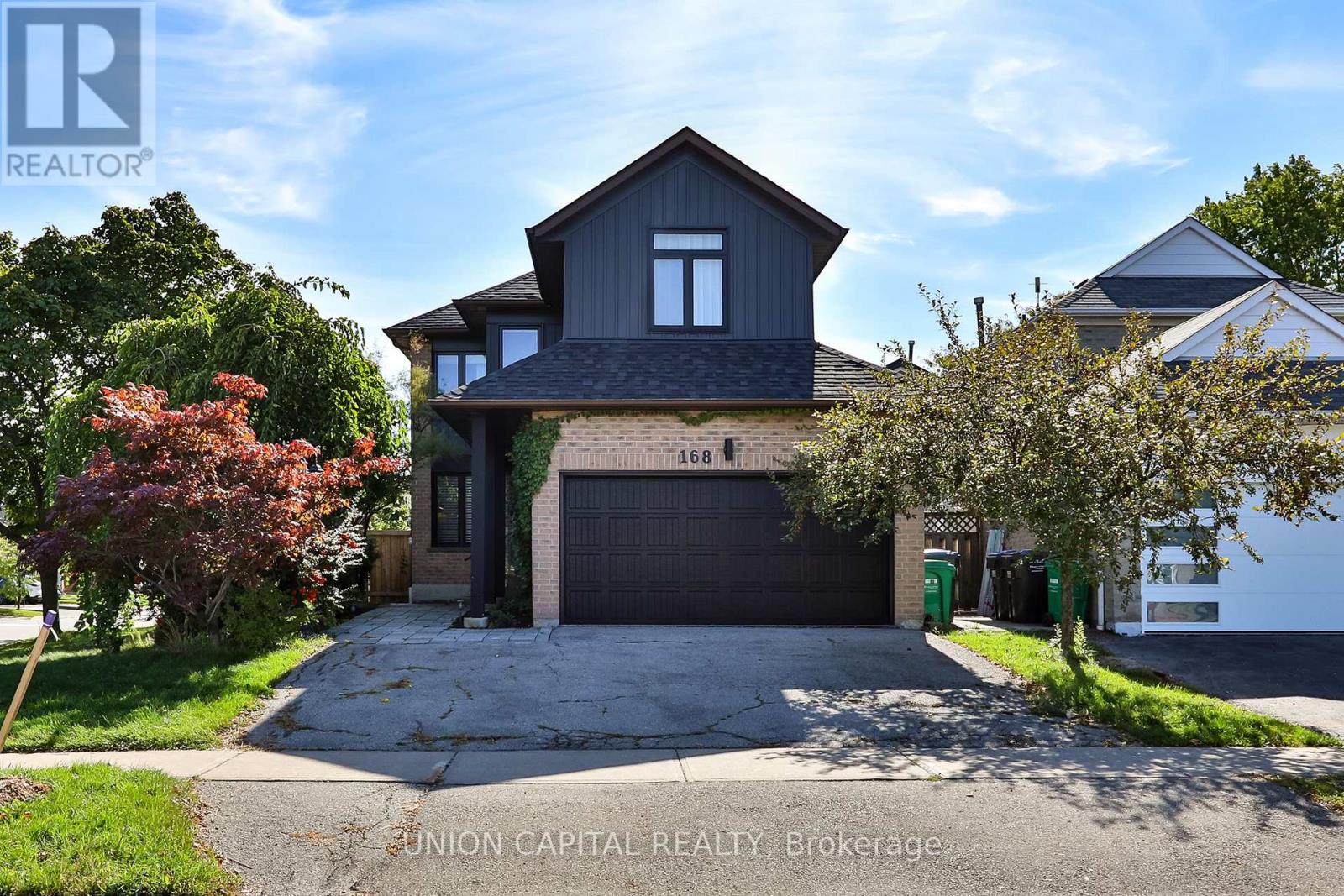 168 Kingsbridge Garden Circle, Mississauga, Ontario  L5R 1T5 - Photo 2 - W12952112