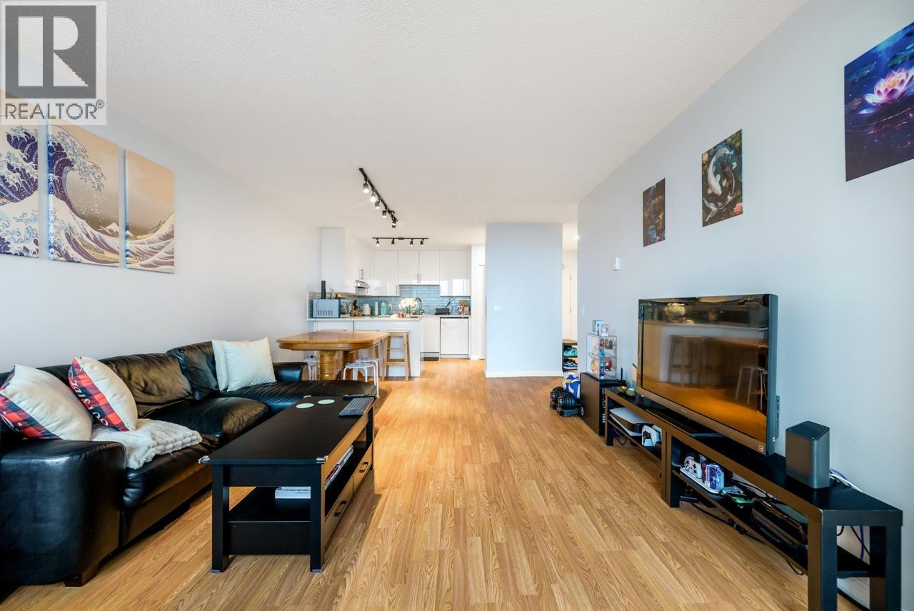 1205 3970 Carrigan Court, Burnaby, British Columbia  V3N 4S5 - Photo 6 - R3106521