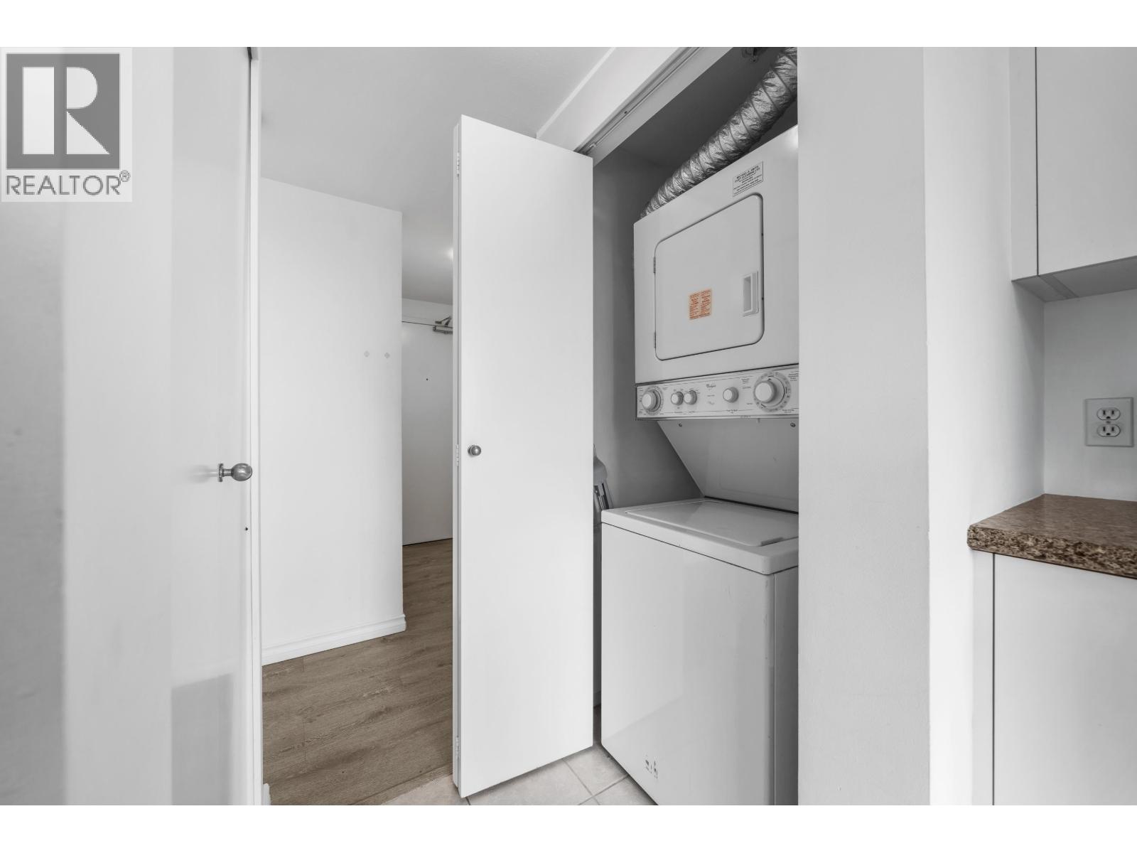 1709 438 Seymour Street, Vancouver, British Columbia  V6B 6H4 - Photo 14 - R3106523