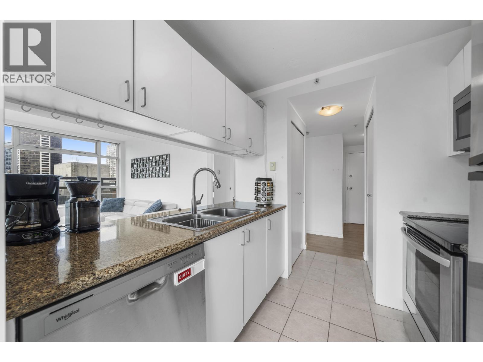 1709 438 Seymour Street, Vancouver, British Columbia  V6B 6H4 - Photo 17 - R3106523