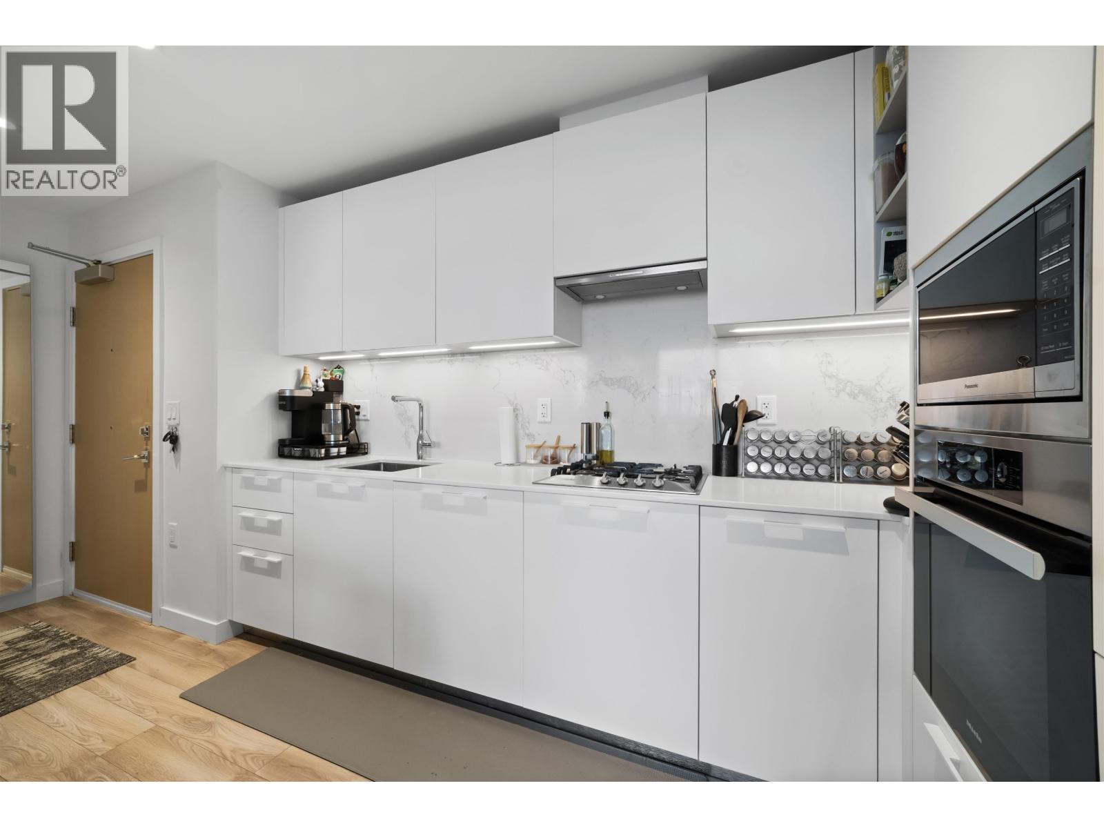 2501 6699 Dunblane Avenue, Burnaby, British Columbia  V5H 0J8 - Photo 10 - R3106537