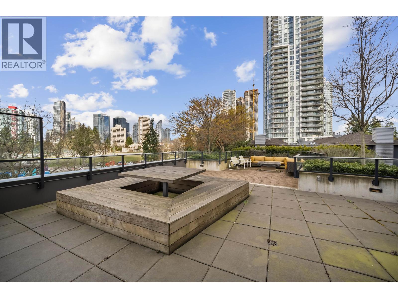 2501 6699 Dunblane Avenue, Burnaby, British Columbia  V5H 0J8 - Photo 33 - R3106537