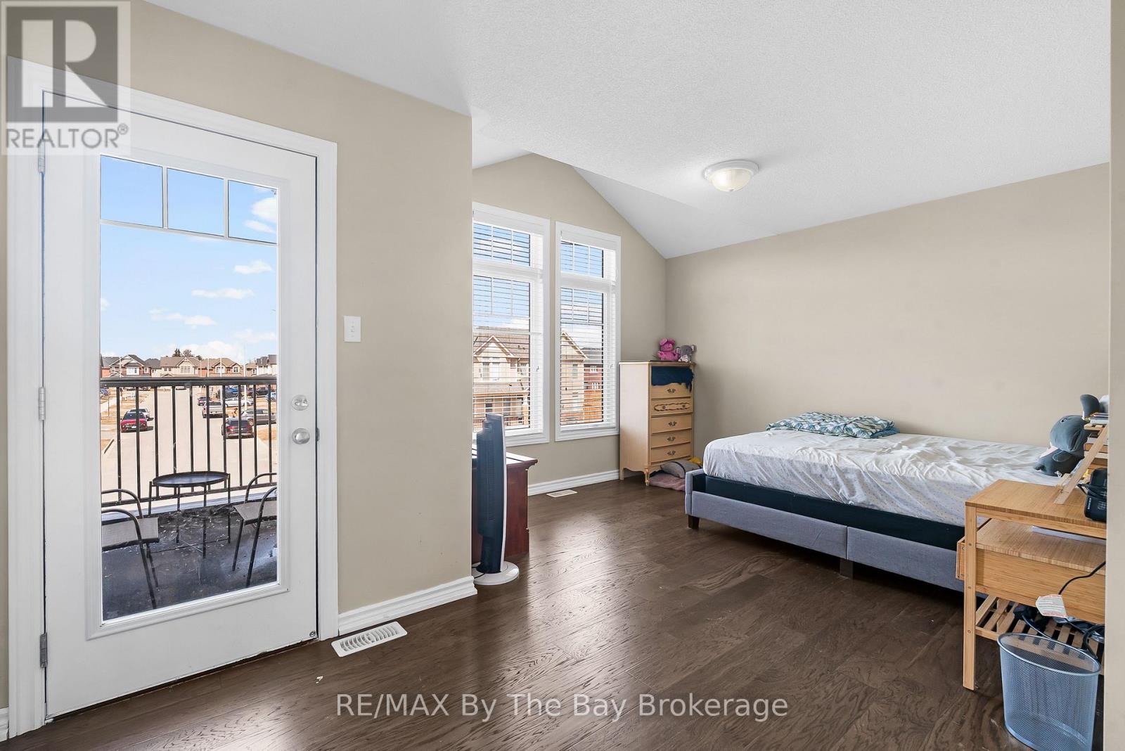 56 Kirby Avenue, Collingwood, Ontario  L9Y 3Y8 - Photo 20 - S12952832