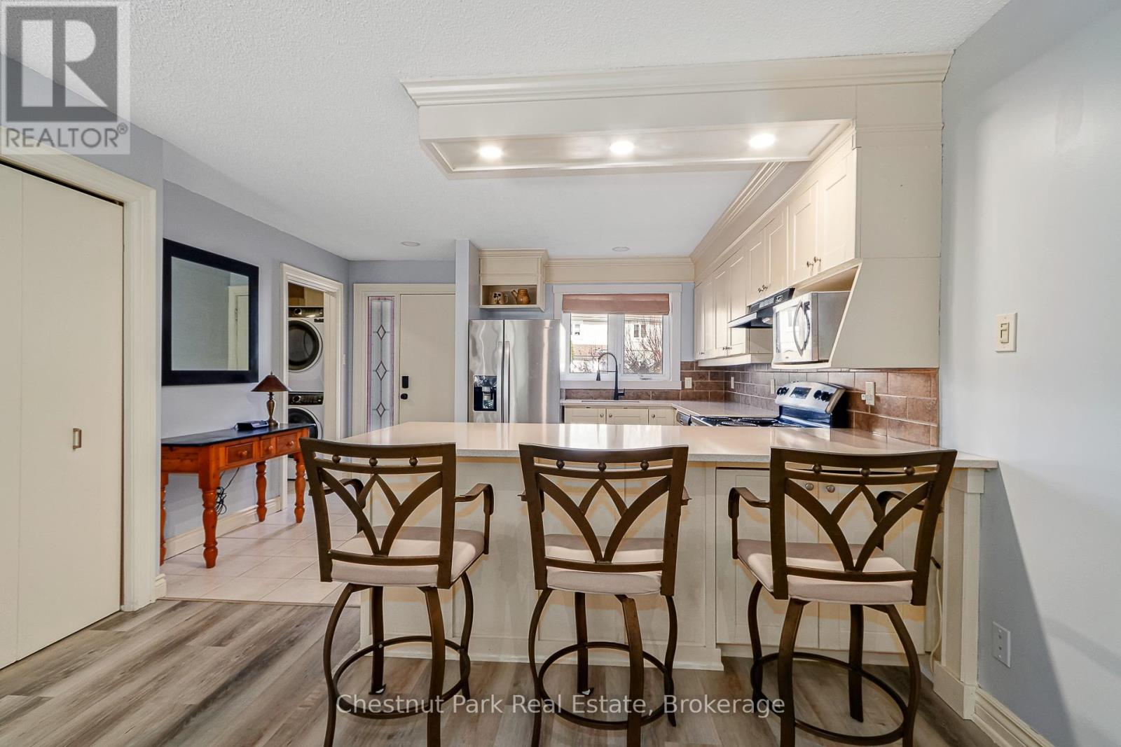 522 Oxbow Crescent, Collingwood, Ontario  L9Y 5B4 - Photo 9 - S12952860