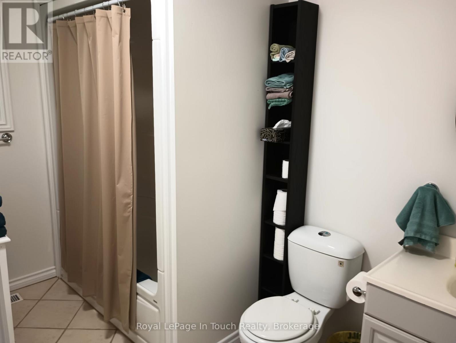 468 Champlain Road, Penetanguishene, Ontario  L9M 1S5 - Photo 15 - S12952934