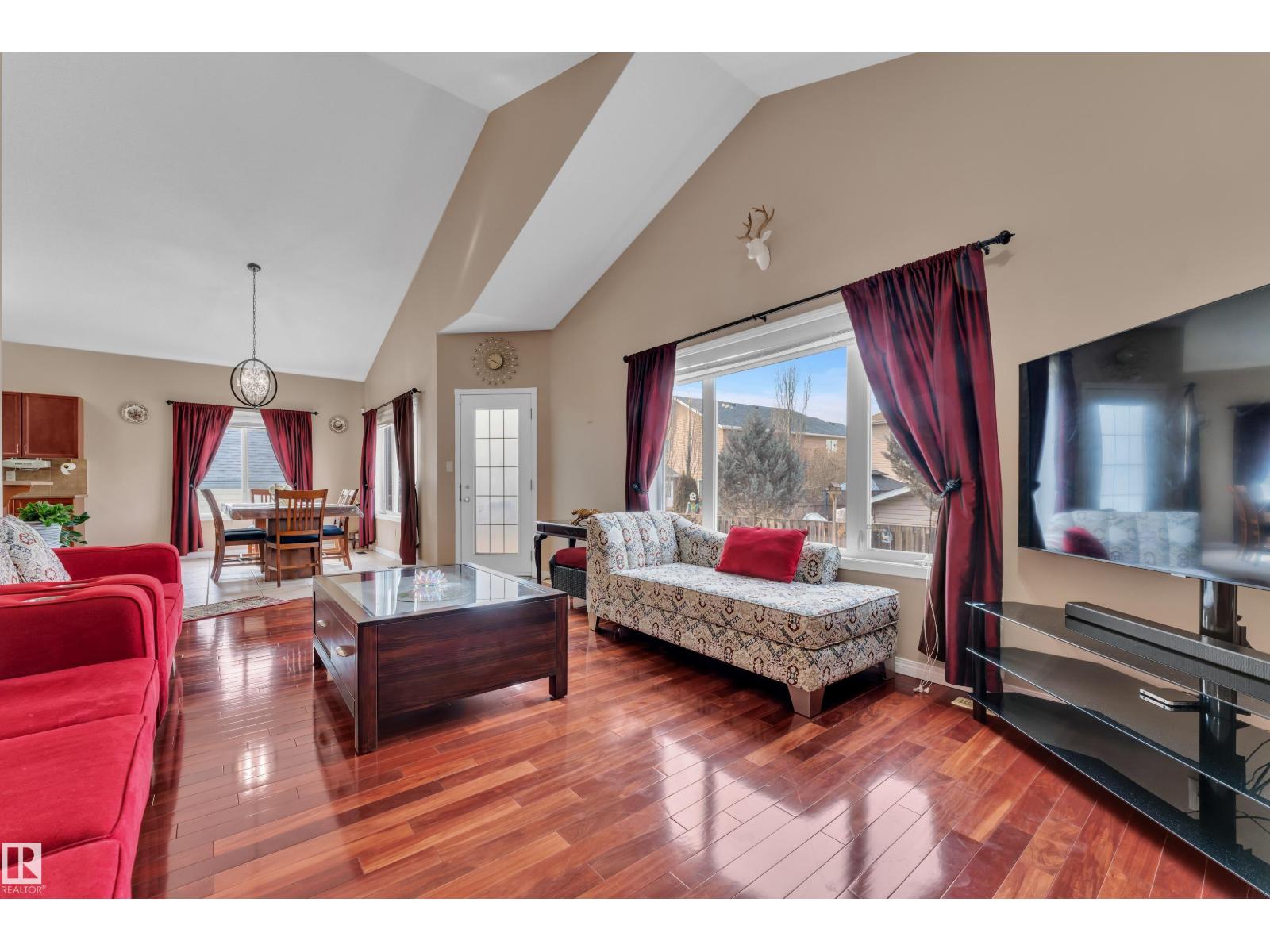 5102 62 St, Beaumont, Alberta  T4X 1V5 - Photo 1 - E4478966