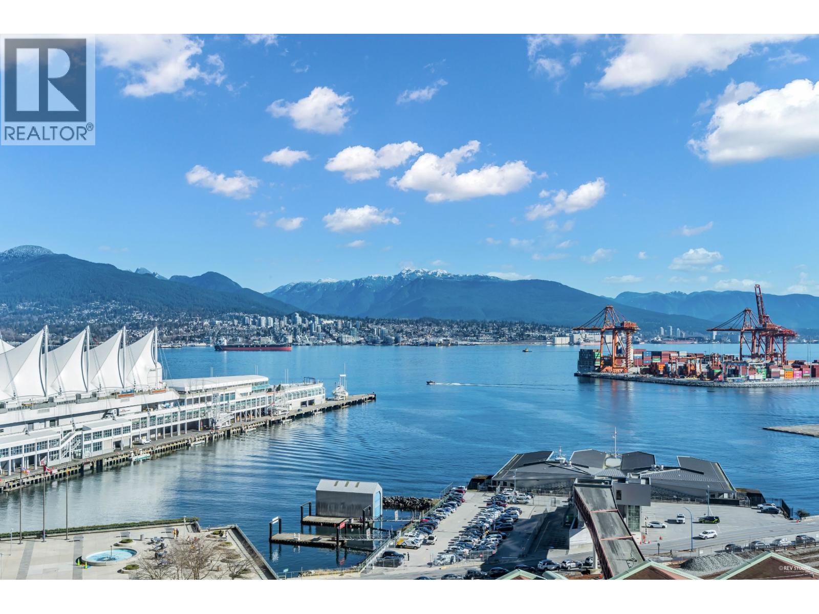 1190 320 Granville Street, Vancouver, British Columbia  V6C 1S9 - Photo 1 - C8077555