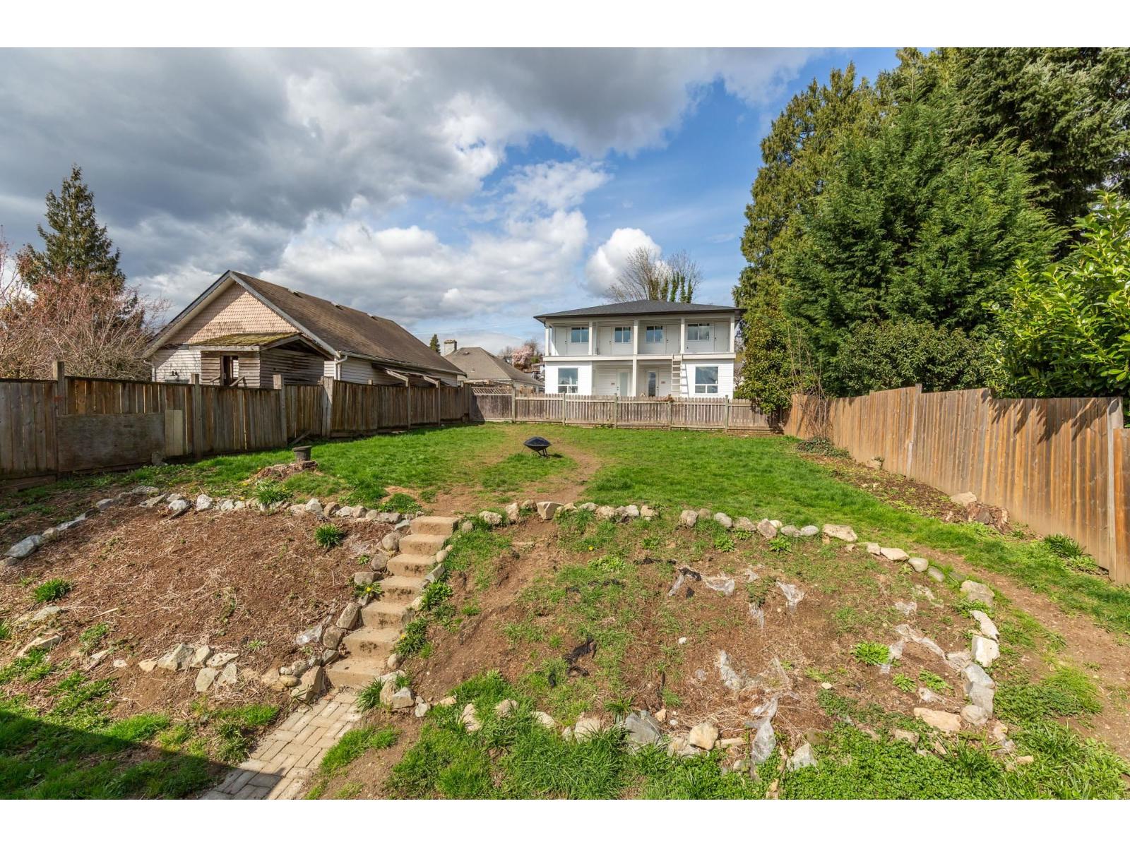 33457 2nd Avenue, Mission, British Columbia  V2V 1K6 - Photo 16 - R3105589