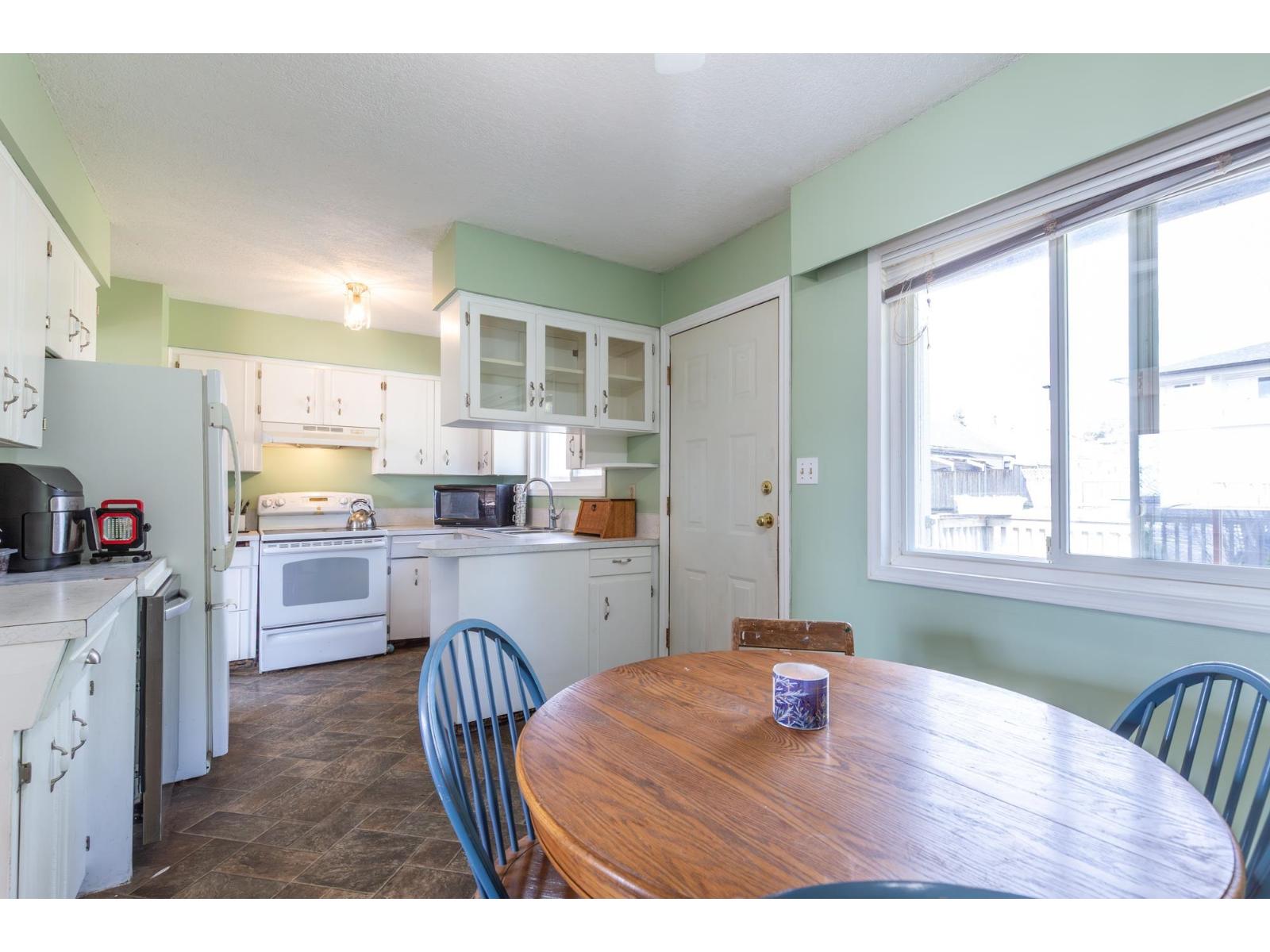 33457 2nd Avenue, Mission, British Columbia  V2V 1K6 - Photo 7 - R3105589