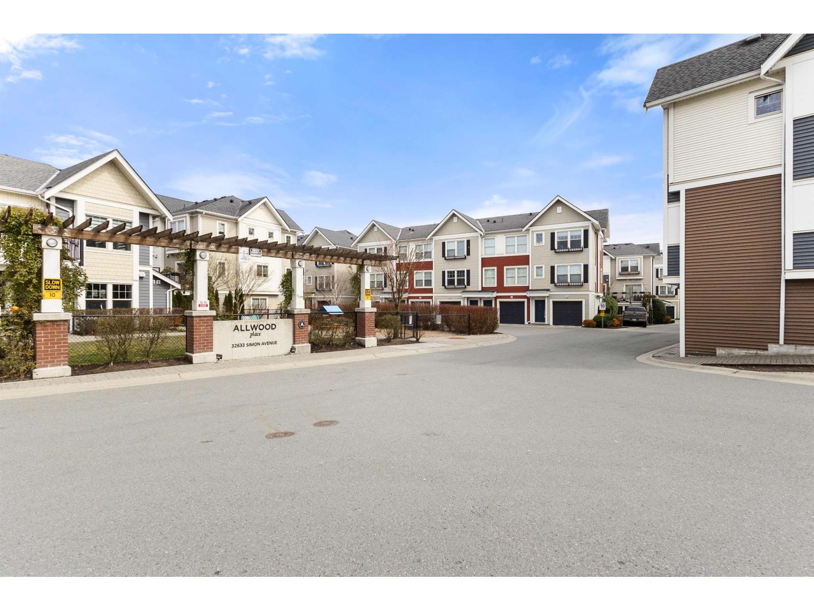 89 32633 Simon Avenue, Abbotsford, British Columbia  V2T 0G9 - Photo 2 - R3106174