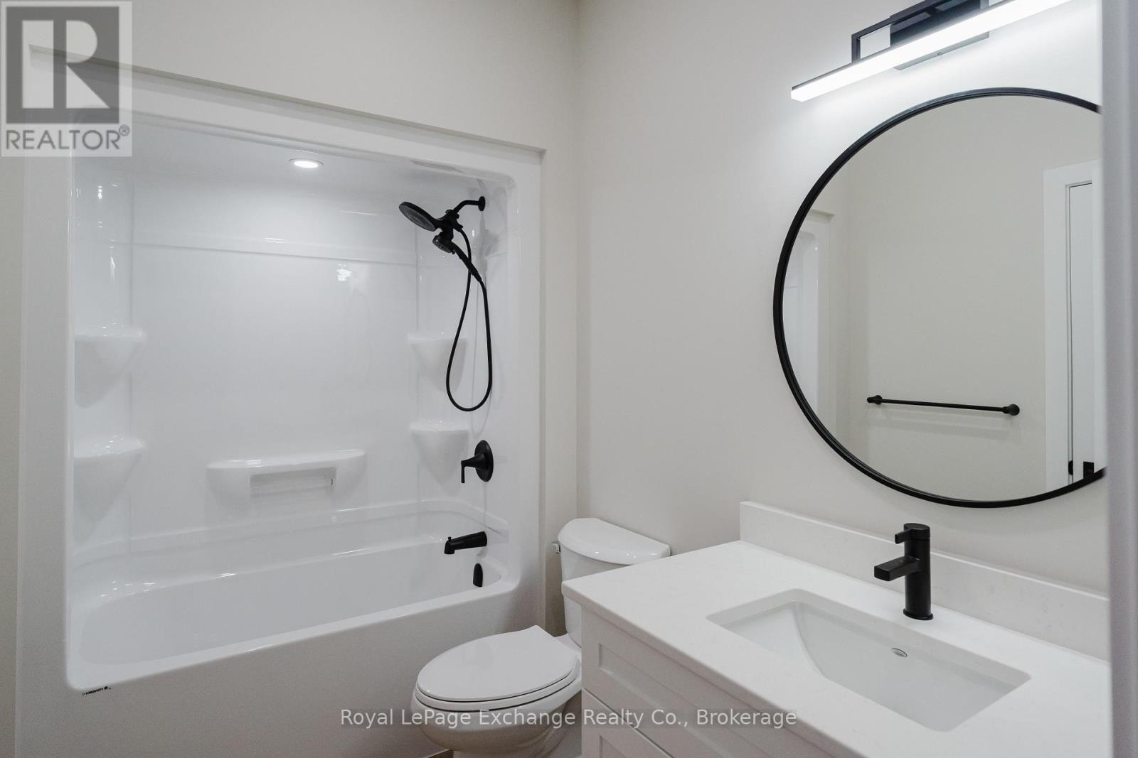 46 - 1071 Waterloo Street N, Saugeen Shores, Ontario  N0H 2C3 - Photo 15 - X12952882