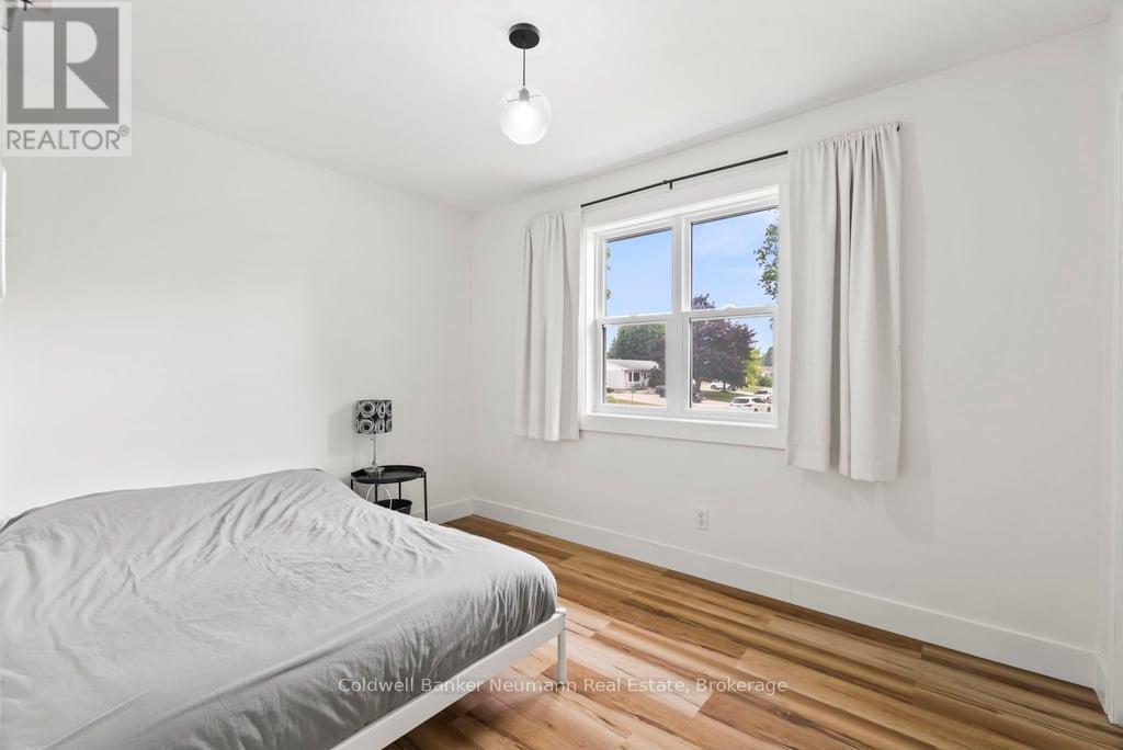 440 Provincial Street, Saugeen Shores, Ontario  N0H 2C1 - Photo 17 - X12952892