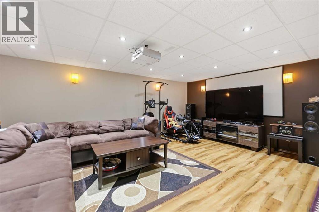 24 Huntstrom Road NE, Calgary, Alberta  T2K 5W3 - Photo 12 - A2297219