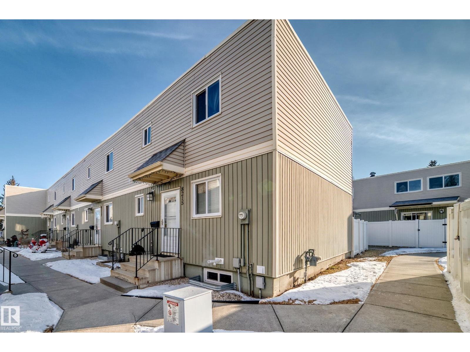 8217 182 St Nw Nw, Edmonton, Alberta  T5T 1L2 - Photo 2 - E4480346