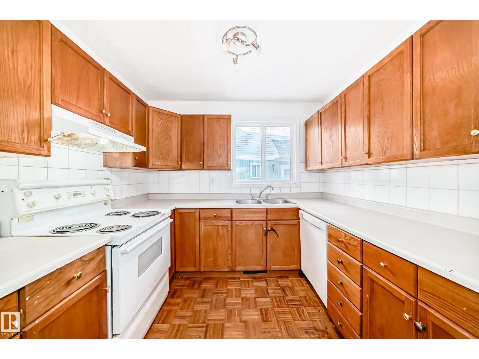 8217 182 St Nw Nw, Edmonton, Alberta  T5T 1L2 - Photo 7 - E4480346