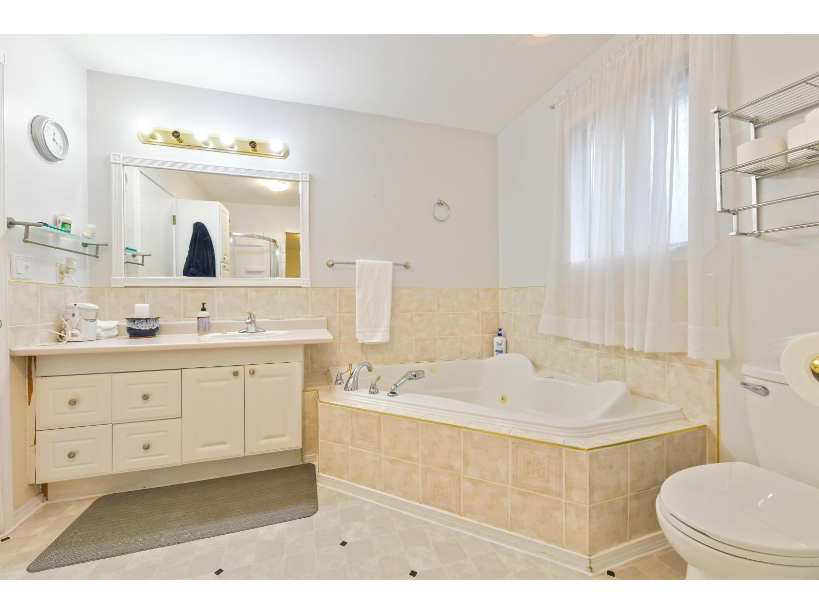 34560 Hurst Crescent, Abbotsford, British Columbia  V2S 5B4 - Photo 14 - R3105746