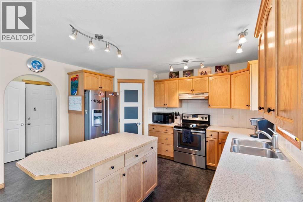 5107 42 Street, Olds, Alberta  T4H 1X1 - Photo 10 - A2297532