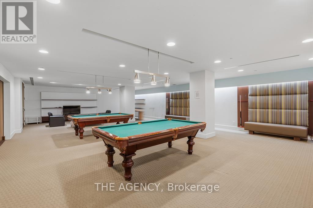 2103 - 218 Queens Quay Boulevard W, Toronto, Ontario  M5J 2Y6 - Photo 34 - C12952806