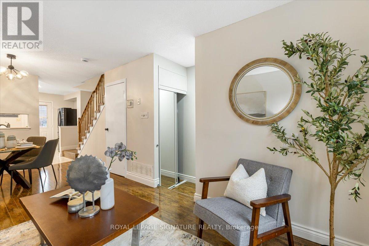 90 - 2 Hedge End Road, Toronto, Ontario  M1B 5Z8 - Photo 3 - E12952838