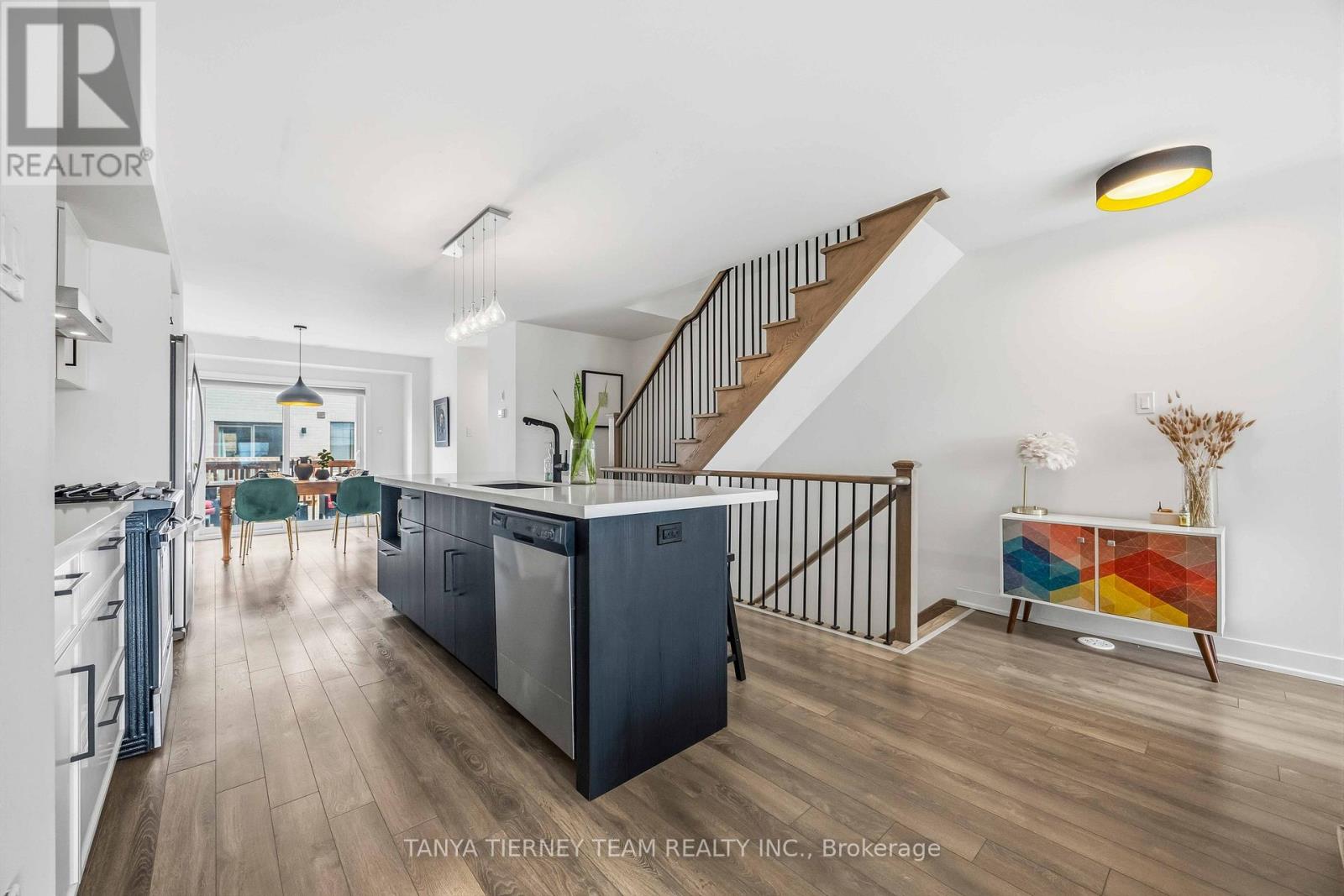 34 Shawfield Way, Whitby, Ontario  L1R 0N8 - Photo 12 - E12952878