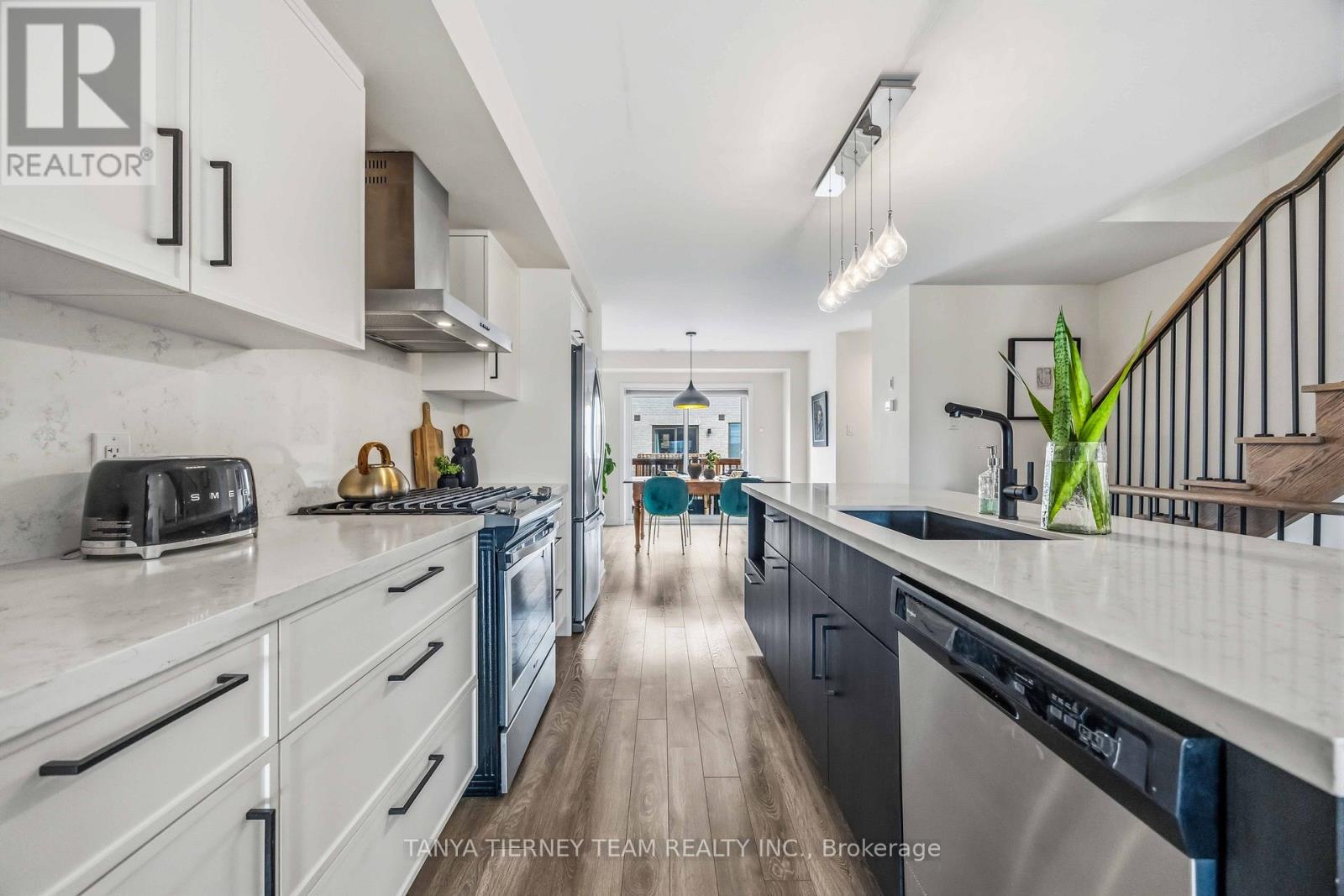 34 Shawfield Way, Whitby, Ontario  L1R 0N8 - Photo 18 - E12952878