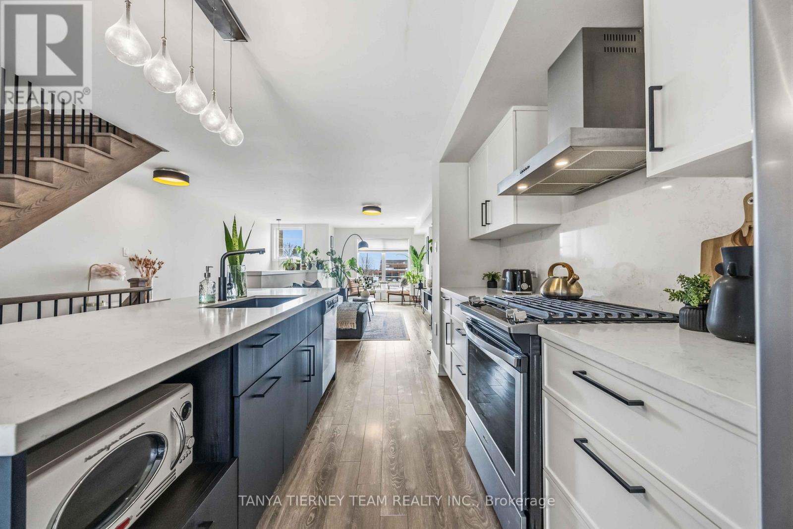 34 Shawfield Way, Whitby, Ontario  L1R 0N8 - Photo 19 - E12952878