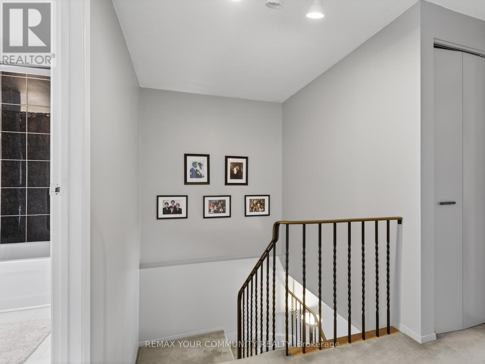 77 Oakhaven Drive, Toronto, Ontario  M1V 1X8 - Photo 17 - E12952916