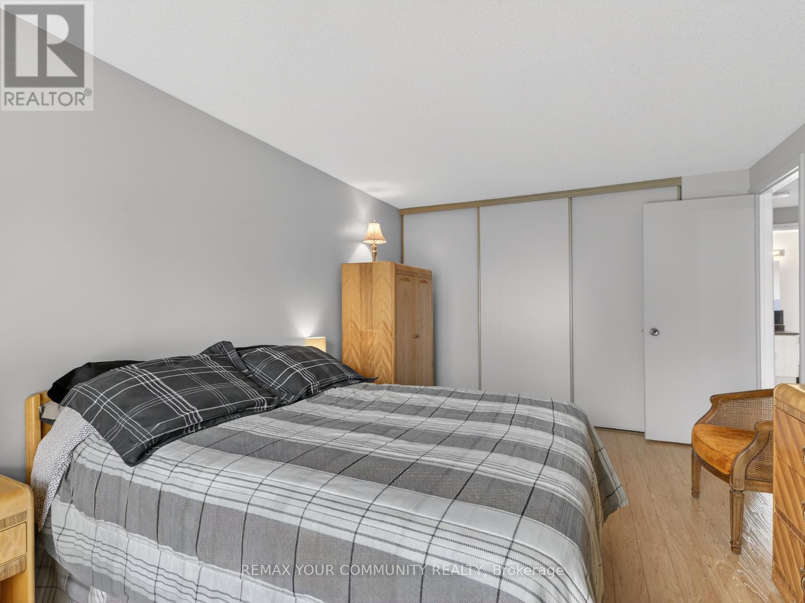 77 Oakhaven Drive, Toronto, Ontario  M1V 1X8 - Photo 19 - E12952916