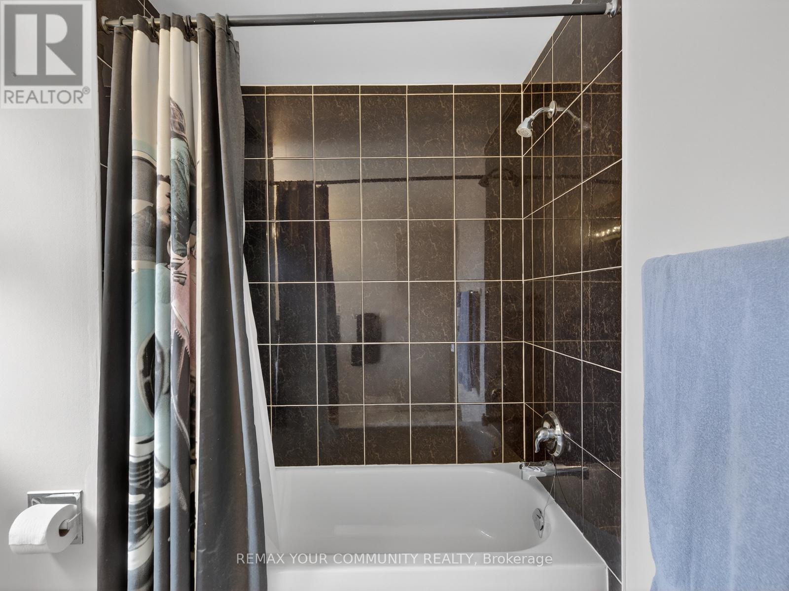 77 Oakhaven Drive, Toronto, Ontario  M1V 1X8 - Photo 21 - E12952916