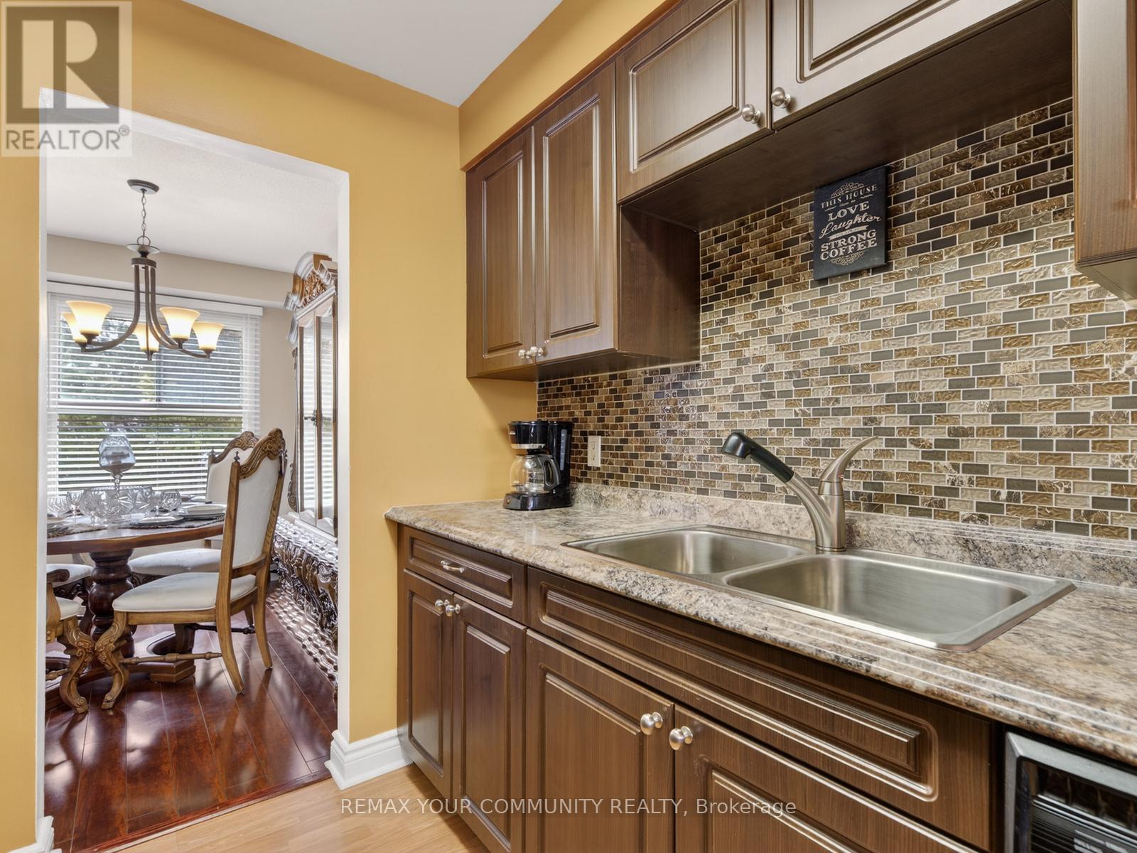 77 Oakhaven Drive, Toronto, Ontario  M1V 1X8 - Photo 9 - E12952916