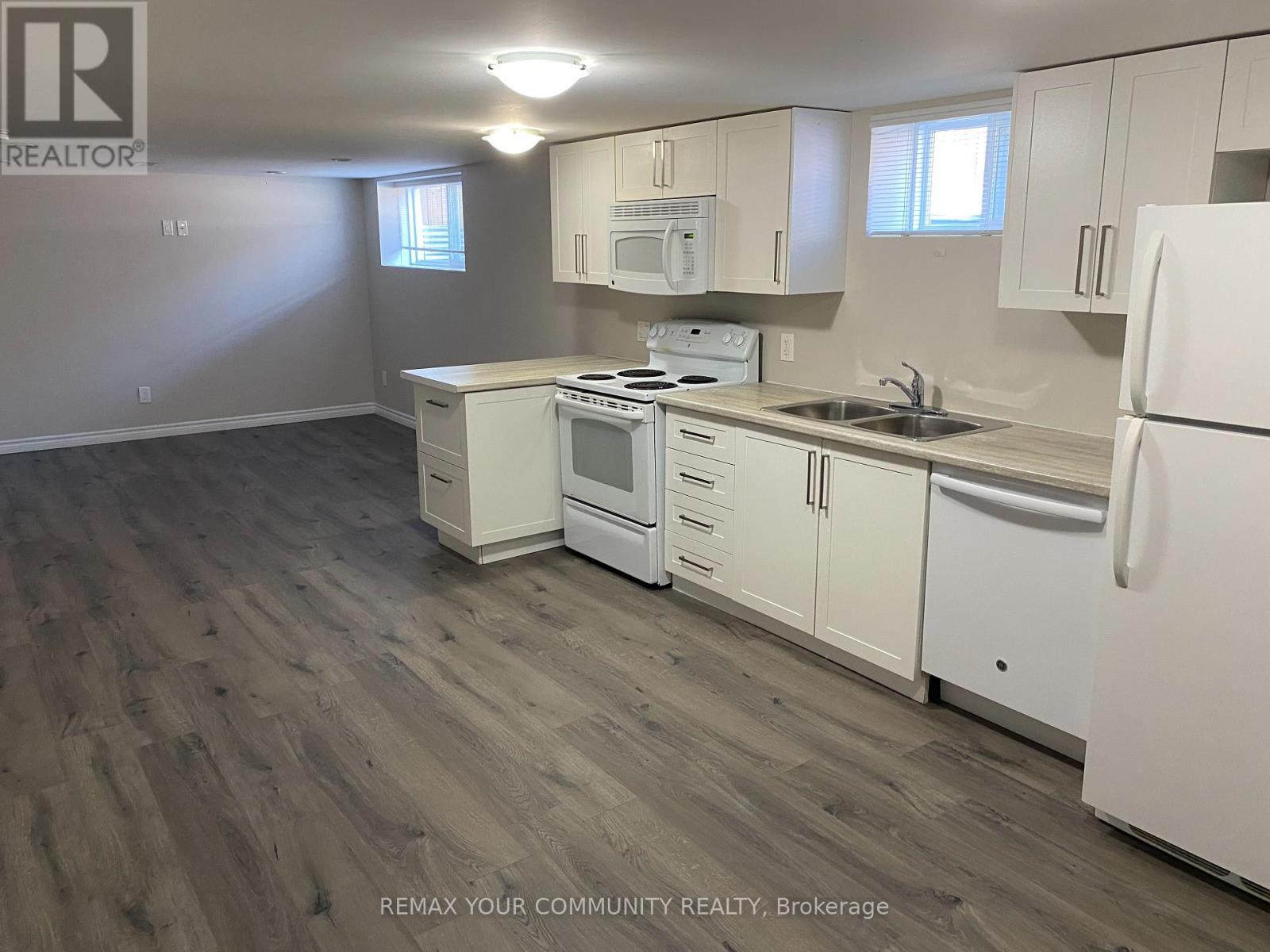 Bsmt#1 - 253 Alsace Road, Richmond Hill, Ontario  L4C 2W9 - Photo 4 - N12952046