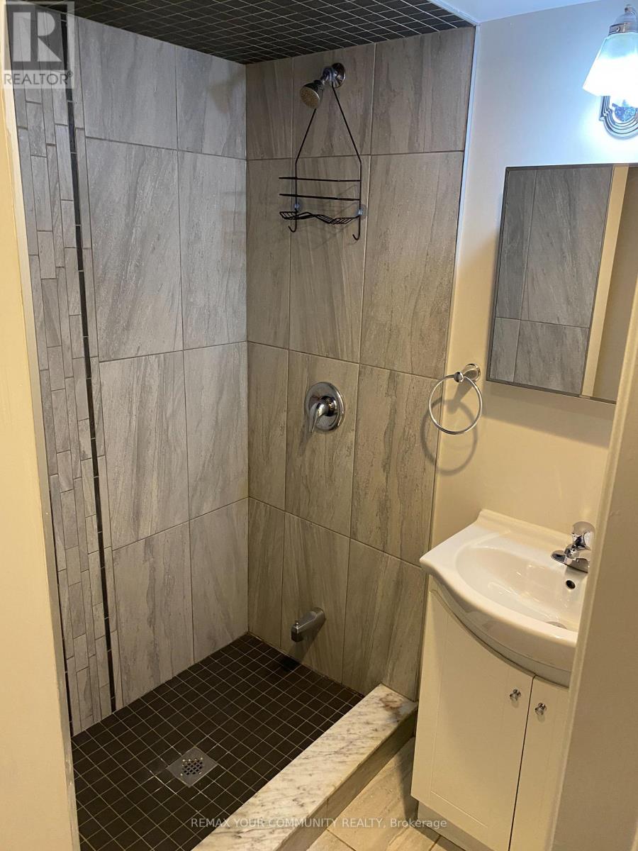 Bsmt#1 - 253 Alsace Road, Richmond Hill, Ontario  L4C 2W9 - Photo 7 - N12952046