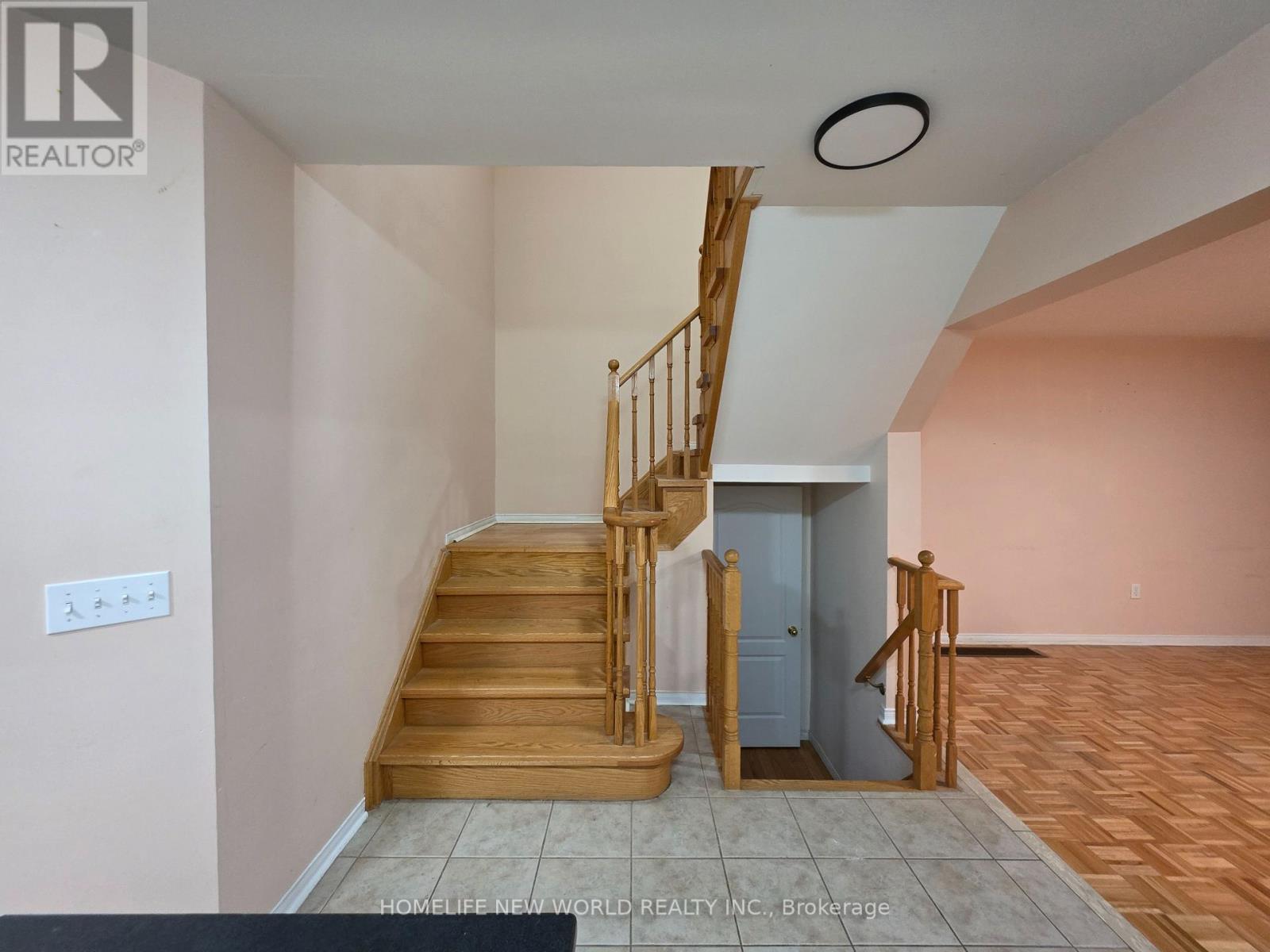 357 Bur Oak Avenue, Markham, Ontario  L6C 2V2 - Photo 15 - N12952848