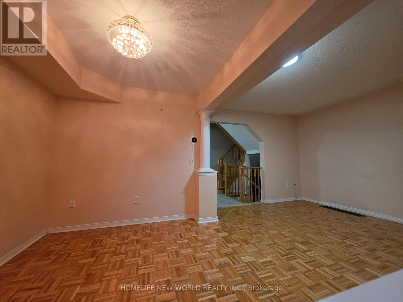 357 Bur Oak Avenue, Markham, Ontario  L6C 2V2 - Photo 5 - N12952848