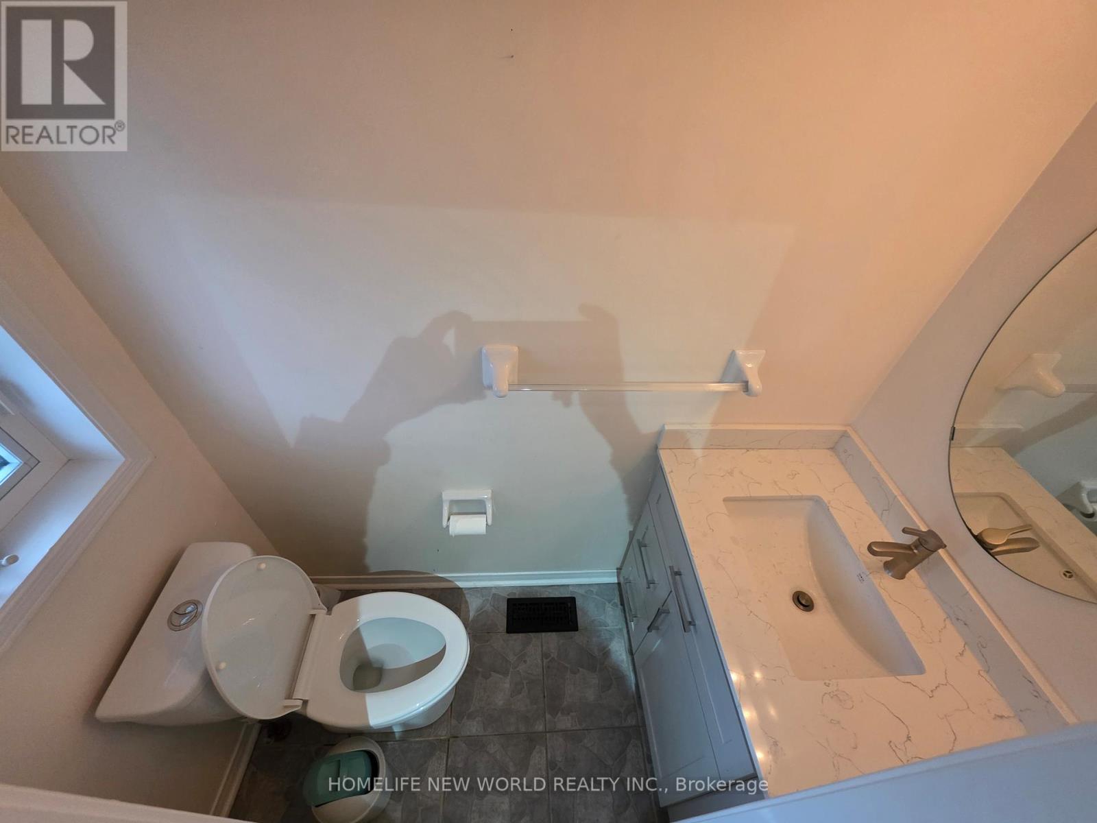 357 Bur Oak Avenue, Markham, Ontario  L6C 2V2 - Photo 9 - N12952848