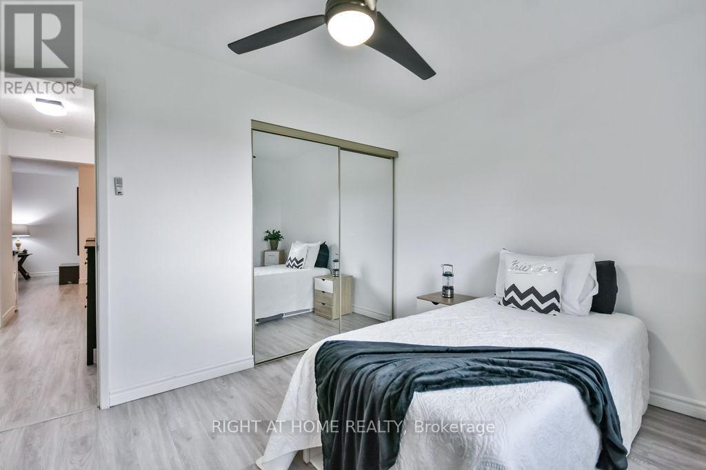 B6 - 179 Edgehill Drive, Barrie, Ontario  L4N 1L9 - Photo 18 - S12952828