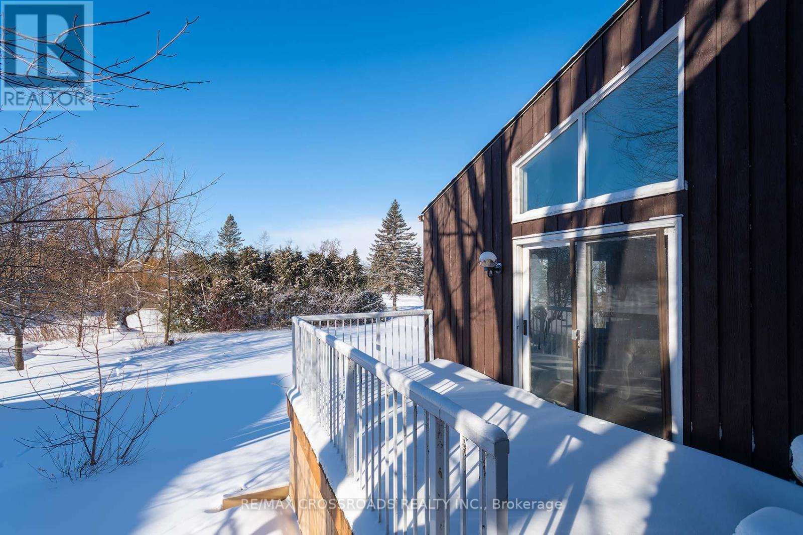 2 Sandlewood Trail, Ramara, Ontario  L0K 1B0 - Photo 11 - S12952874