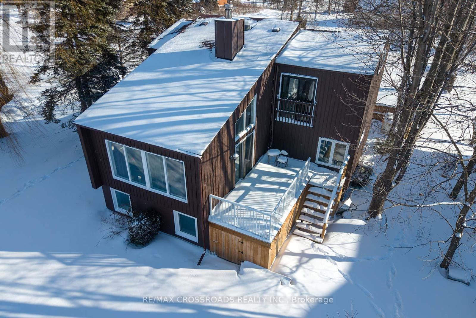 2 Sandlewood Trail, Ramara, Ontario  L0K 1B0 - Photo 12 - S12952874