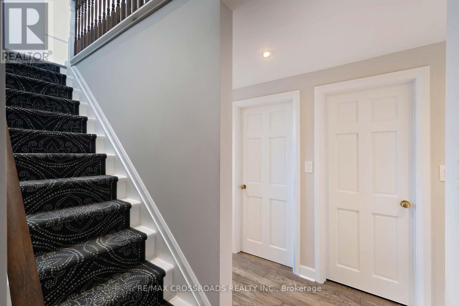 2 Sandlewood Trail, Ramara, Ontario  L0K 1B0 - Photo 20 - S12952874