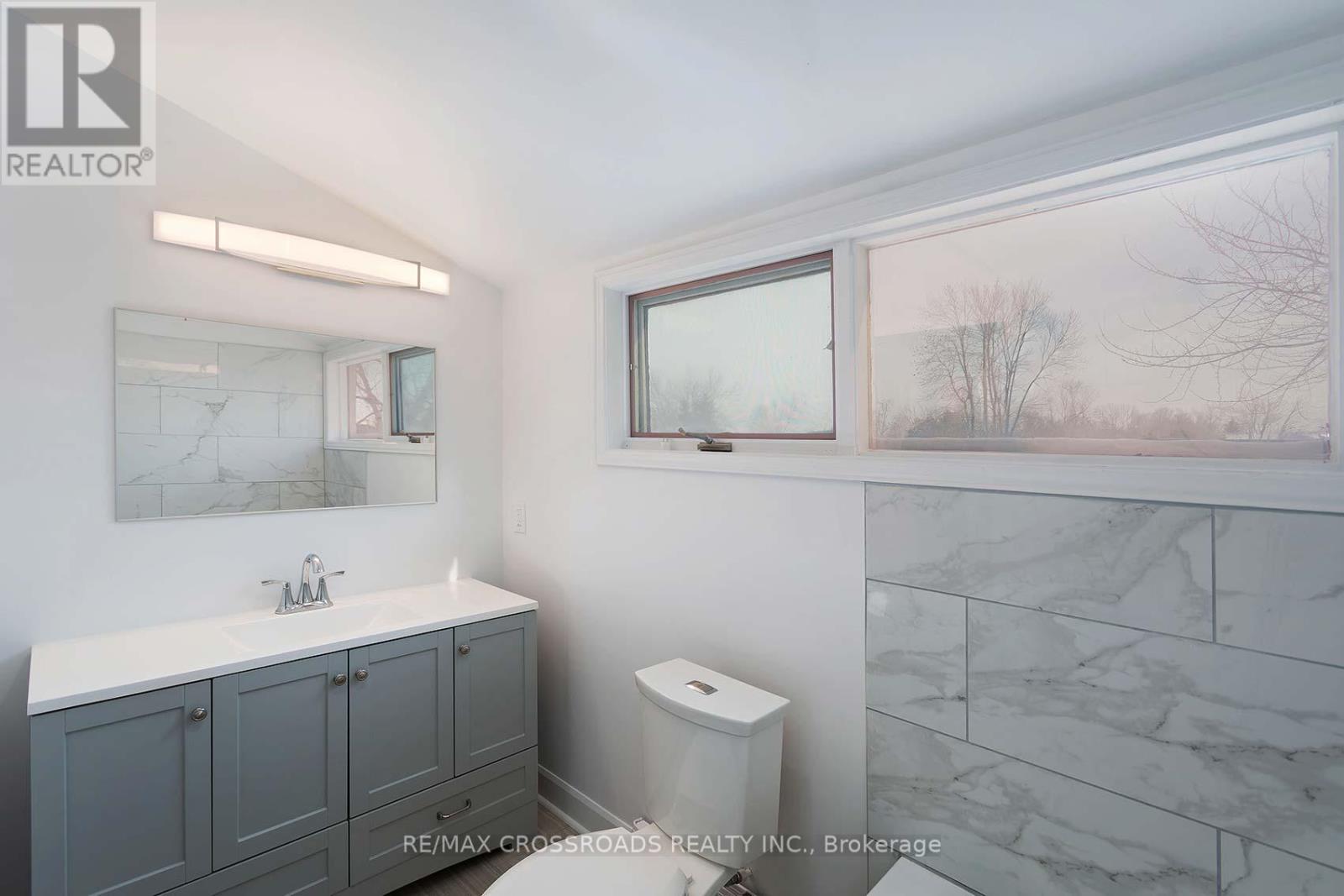 2 Sandlewood Trail, Ramara, Ontario  L0K 1B0 - Photo 30 - S12952874