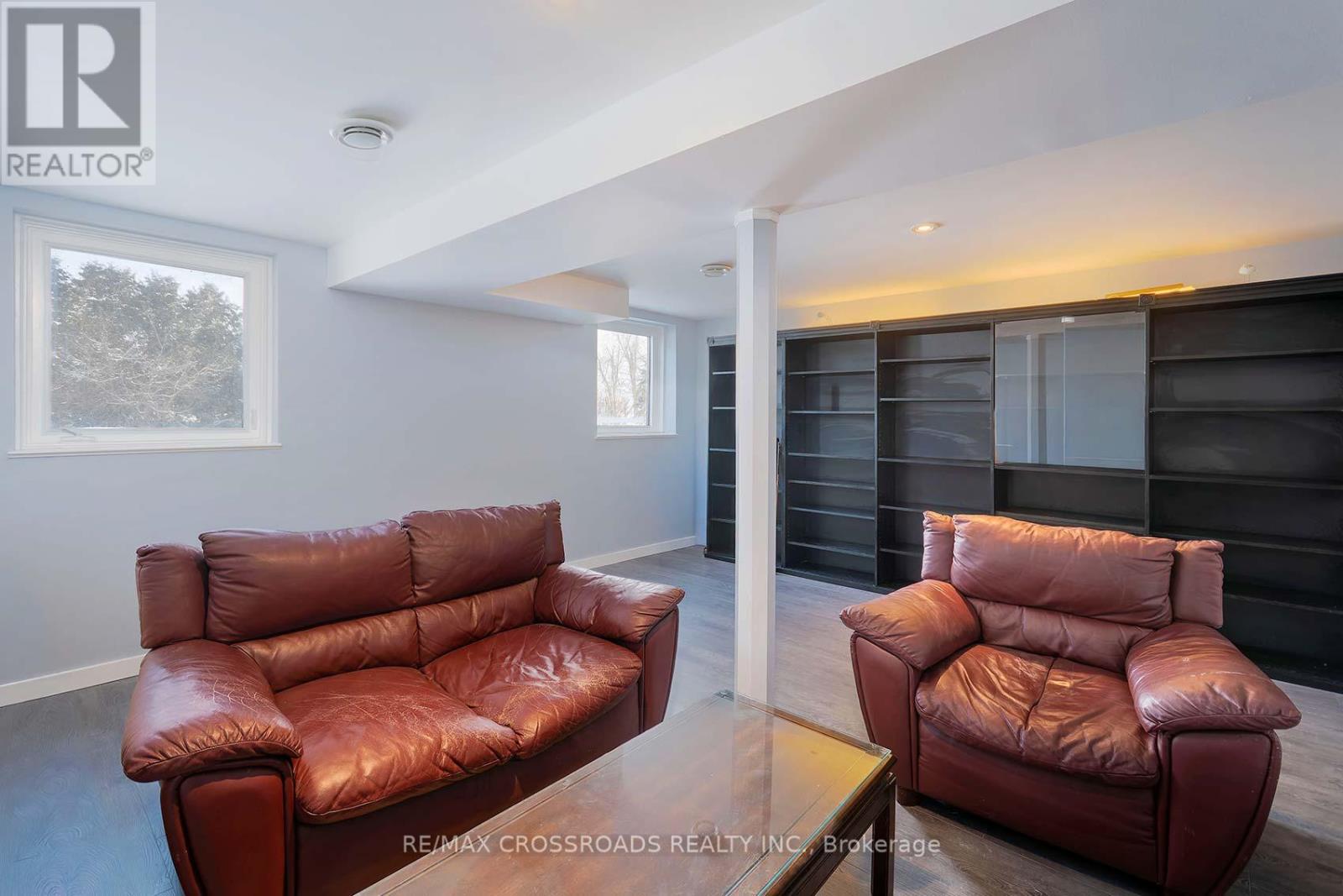 2 Sandlewood Trail, Ramara, Ontario  L0K 1B0 - Photo 34 - S12952874