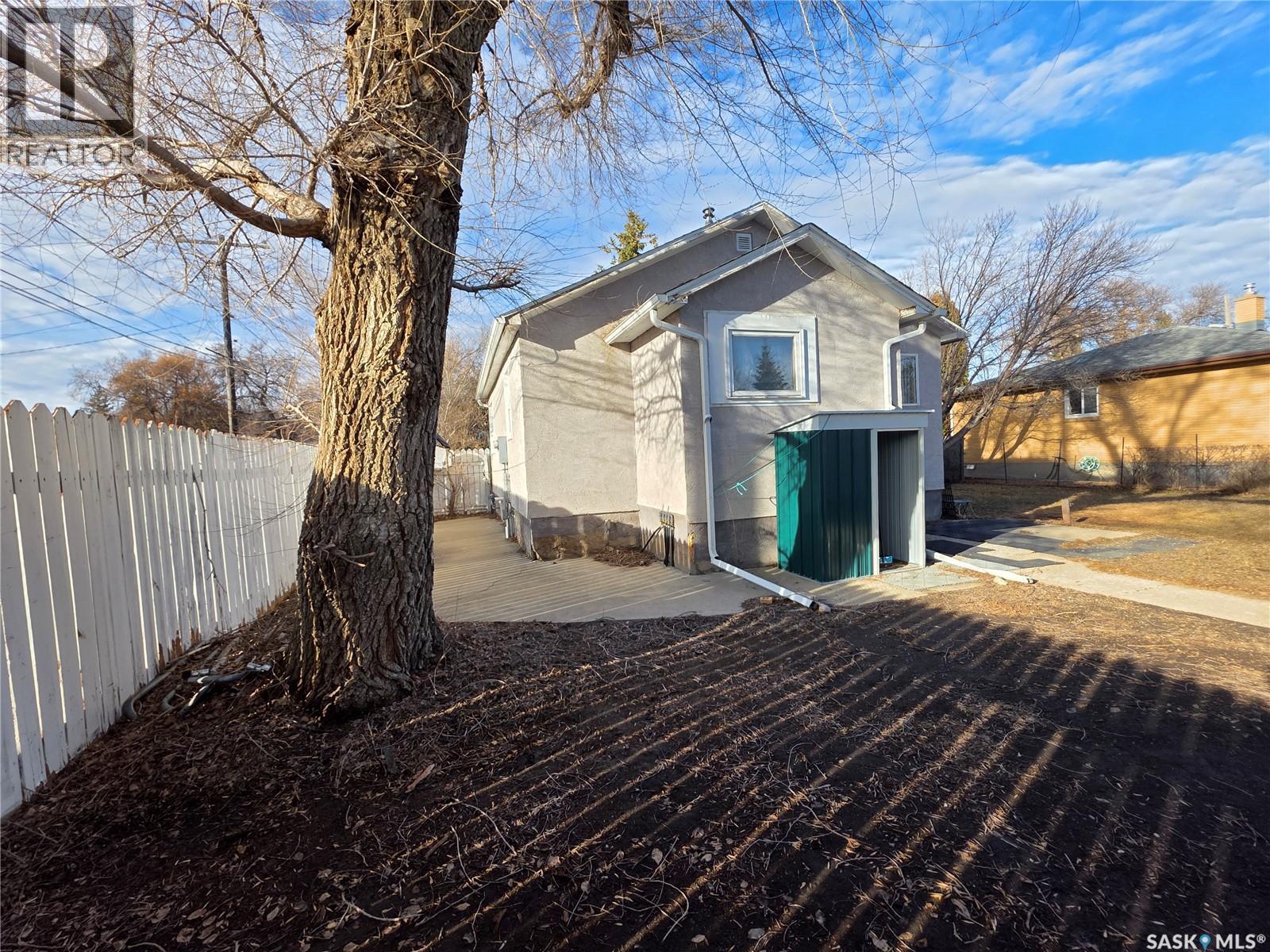 1428 Winnie Street, Swift Current, Saskatchewan  S9H 1R3 - Photo 28 - SK030932