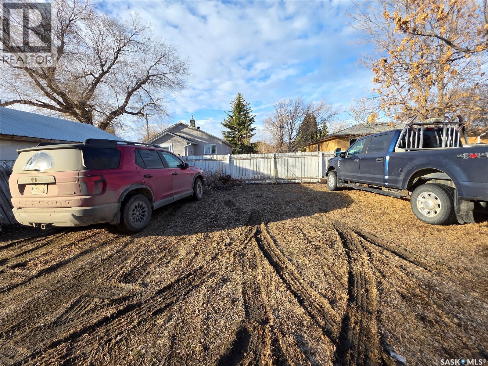 1428 Winnie Street, Swift Current, Saskatchewan  S9H 1R3 - Photo 29 - SK030932