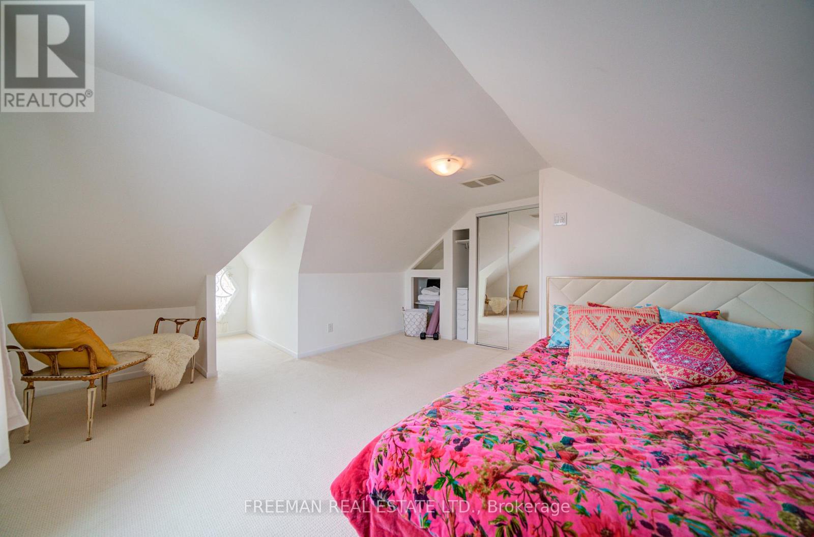 302 Evelyn Avenue, Toronto, Ontario  M6P 2Z9 - Photo 21 - W12952840