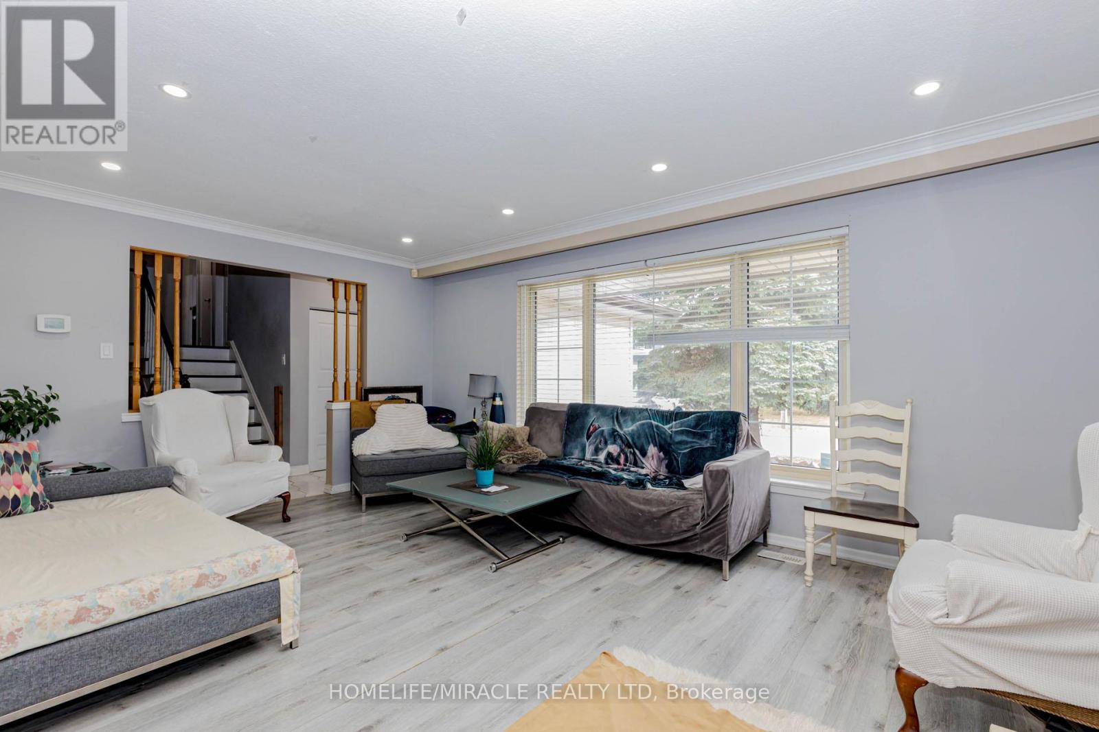 2463 Applewood Drive, Oakville, Ontario  L6L 1V7 - Photo 14 - W12952864