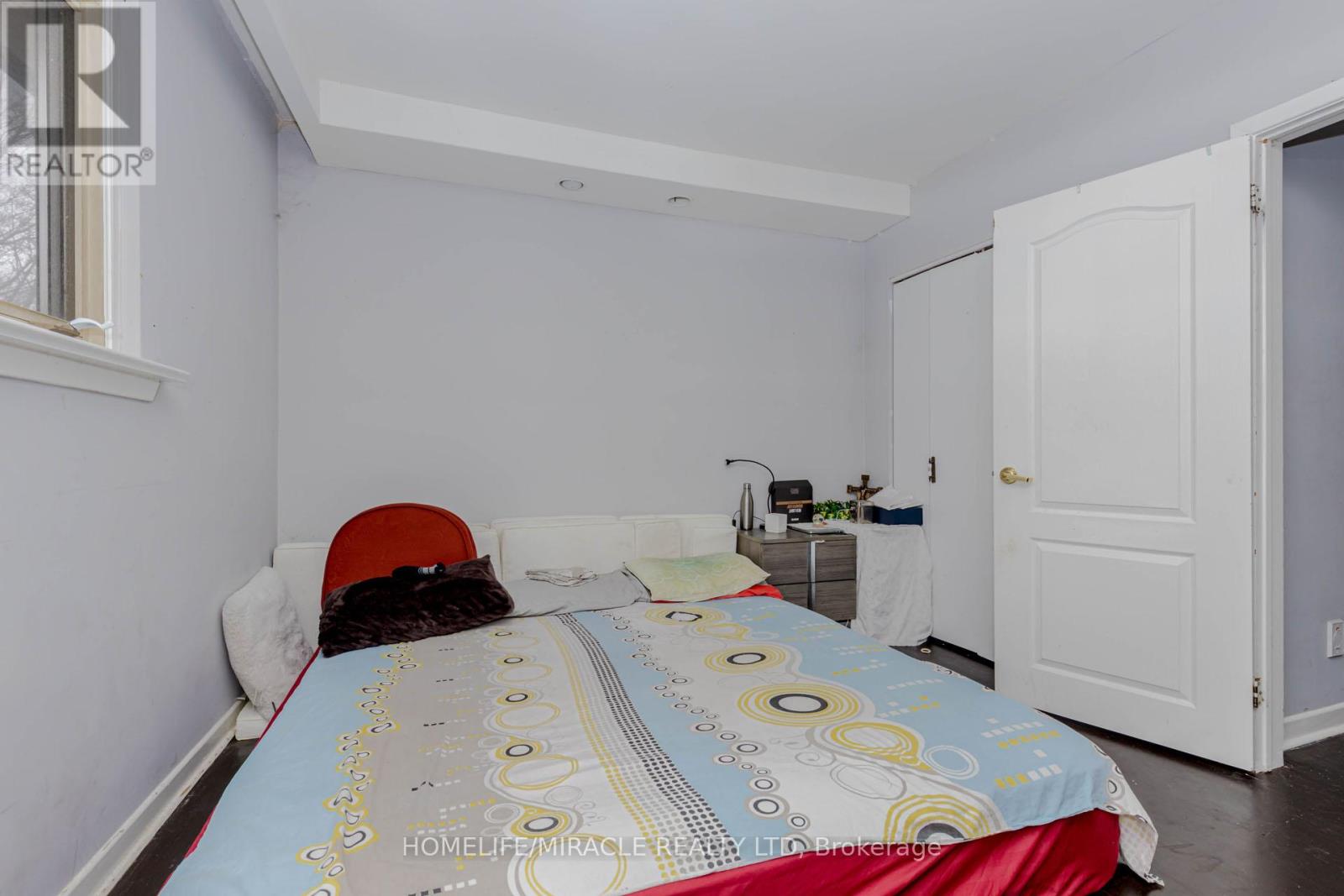 2463 Applewood Drive, Oakville, Ontario  L6L 1V7 - Photo 23 - W12952864