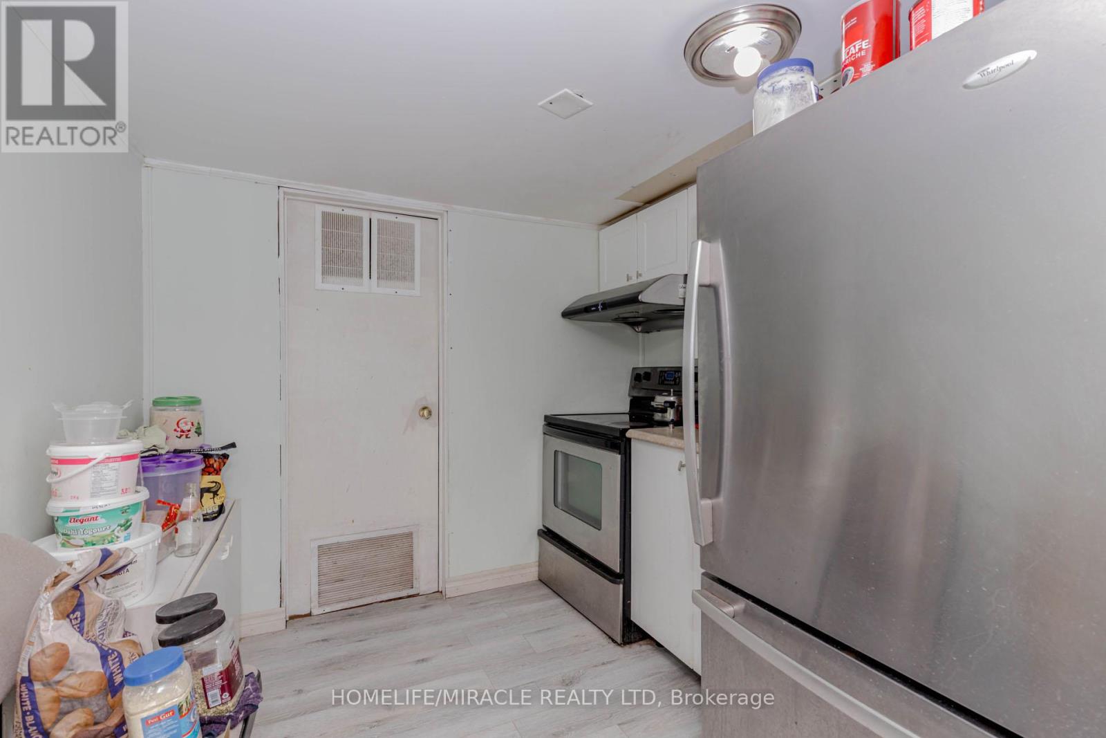 2463 Applewood Drive, Oakville, Ontario  L6L 1V7 - Photo 32 - W12952864