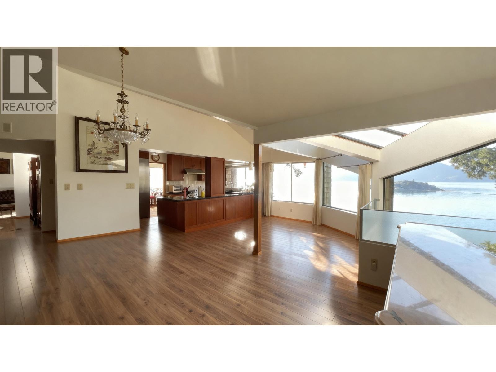 6648 Marine Drive, West Vancouver, British Columbia  V7W 2S9 - Photo 10 - R3082204