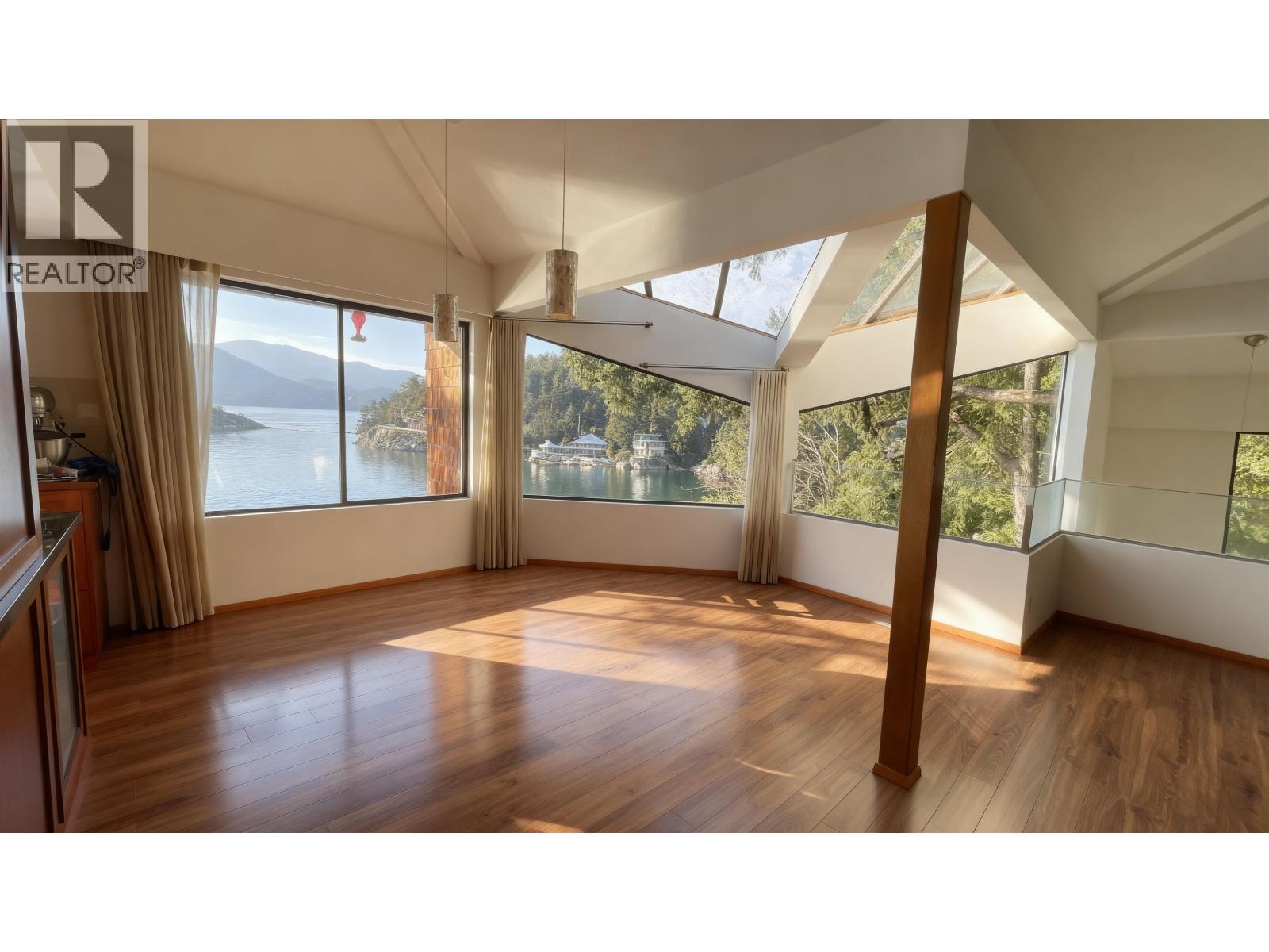 6648 Marine Drive, West Vancouver, British Columbia  V7W 2S9 - Photo 9 - R3082204